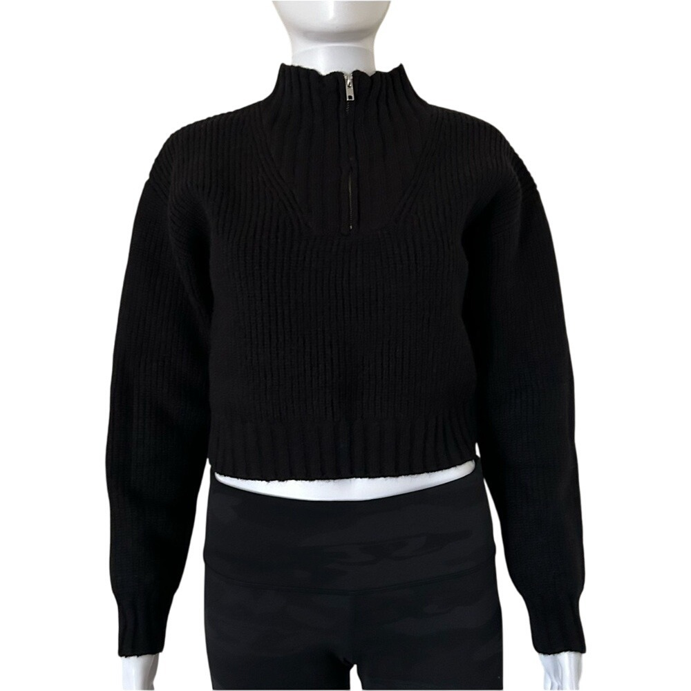 ⭐ Active USA Knit cropped mock neck quarter zip long sleeve black sweatshirt Med